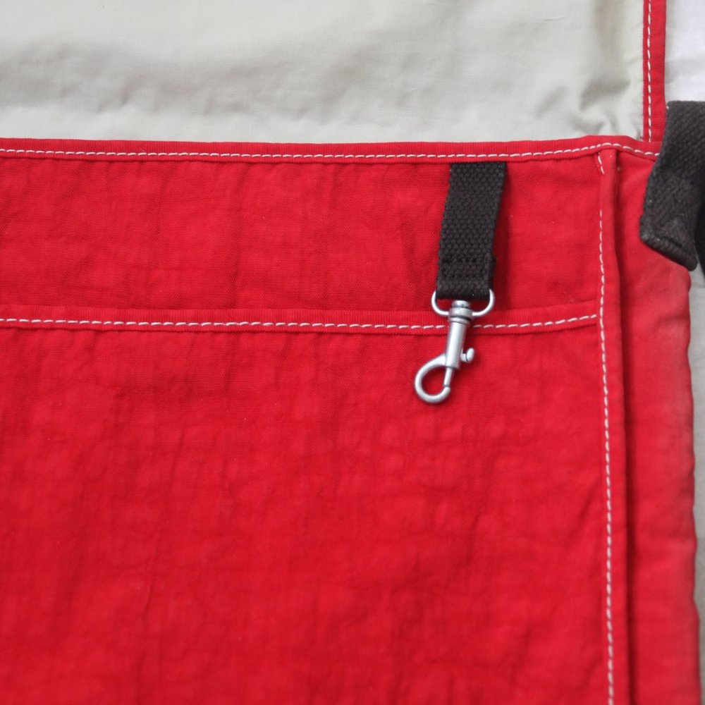 Vintage Kipling Red Black Messenger Bag Reiss with Monkey Crossbody Shoulder - Picture 3 of 10